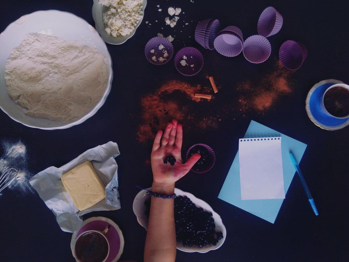 Elevate Your Baking with Molecular Gastronomy Techniques